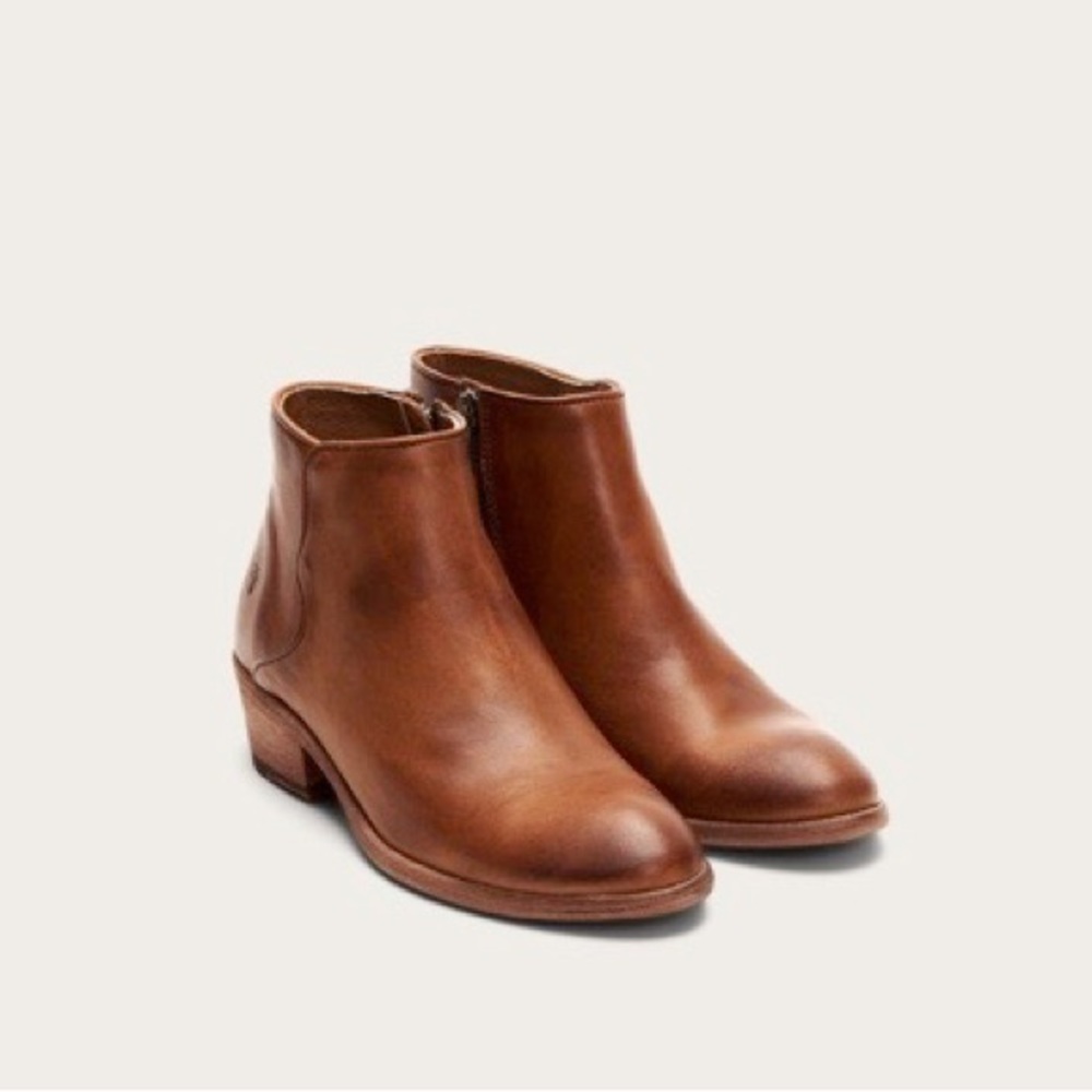 Carson Piping Bootie